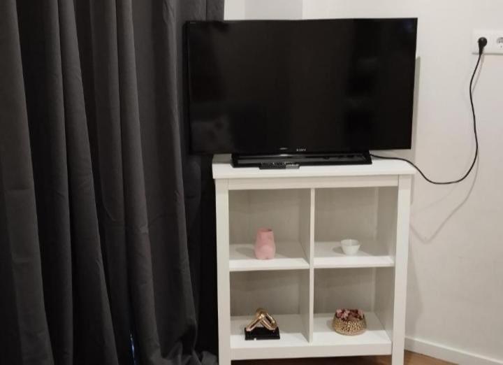 Larz Apartment Порту Экстерьер фото